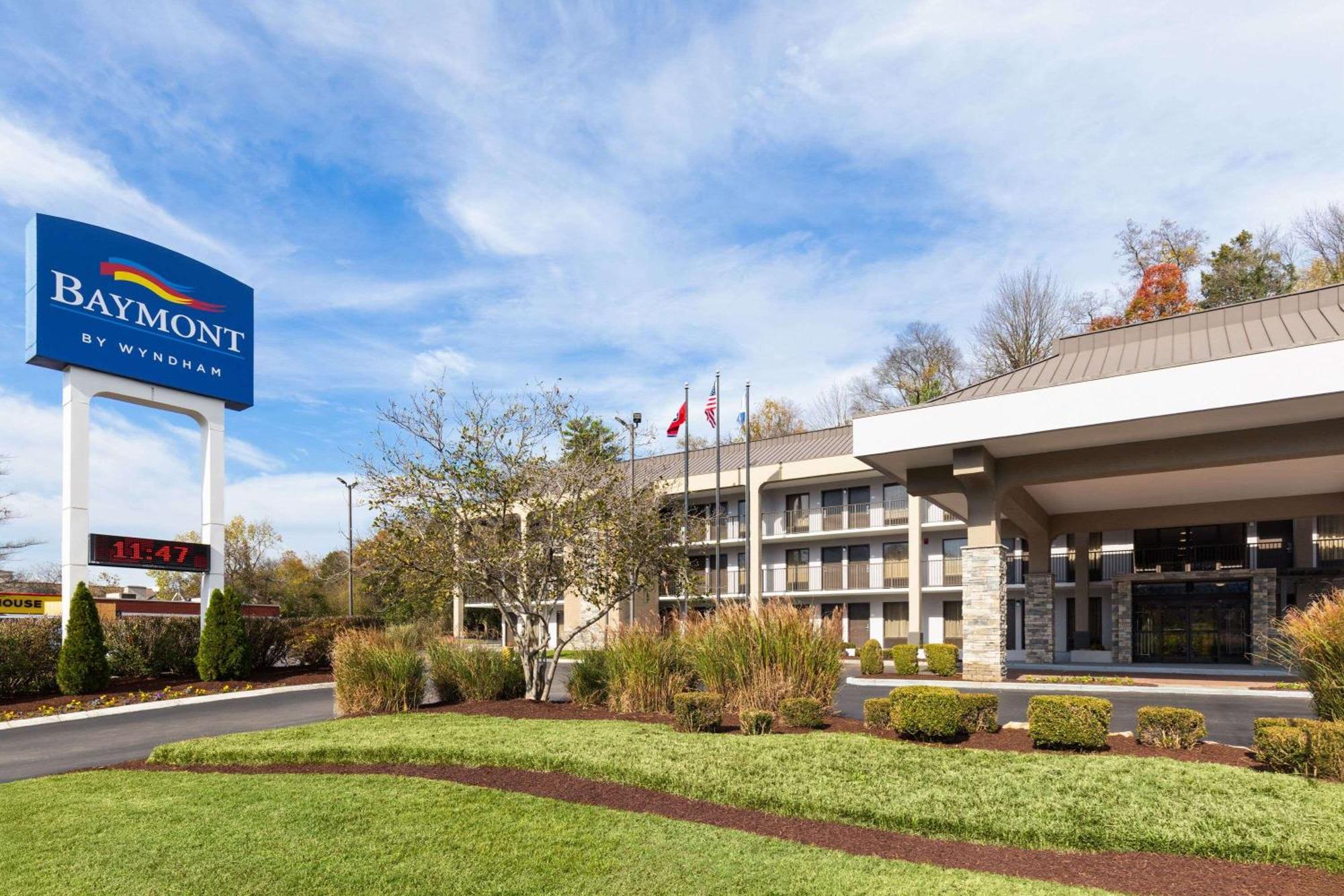 Baymont By Wyndham Nashville Airport Exterior photo